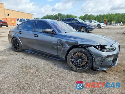 Czwarte zdjęcie samochodu z boku: 2022 BMW M3 COMPETITION VIN:WBS33AY0XNFM20828 - miniatura