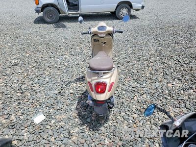 Zdjęcie 6 z 9 samochodu: 2019 VESPA/PIAG LIBERTY150 VIN:ZAPM818G5K5900852 - miniatura