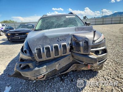 Piąte zdjęcie samochodu w środku: 2018 JEEP CHEROKEE TRAILHAWK VIN:1C4PJMBB0JD520453 - miniatura