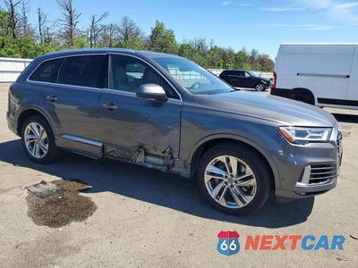Czwarte zdjęcie samochodu z boku: 2020 AUDI Q7 VIN:WA1LXAF75LD004555 - miniatura