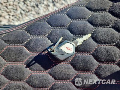 Zdjęcie 8 z 9 samochodu: 2014 M. V. AGUSTA F3 VIN:ZCGGEGNUXEV003796 - miniatura