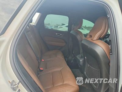 Zdjęcie 11 z 14 samochodu: 2021 VOLVO XC60 T5 MOMENTUM VIN:YV4102RK8M1793730 - miniatura