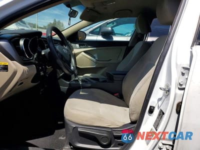 Zdjęcie 7 z 13 samochodu: 2012 KIA OPTIMA LX VIN:5XXGM4A78CG055868 - miniatura