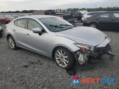 Czwarte zdjęcie samochodu z boku: 2017 MAZDA 3 TOURING VIN:3MZBN1V76HM127816 - miniatura