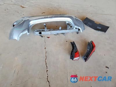Zdjęcie 12 z 13 samochodu: 2019 HYUNDAI VELOSTER 2.0L VIN:KMHTG6AF8KU016338 - miniatura