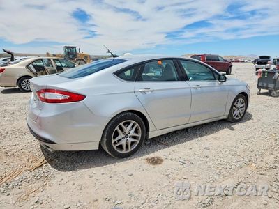 Trzecie zdjęcie samochodu z tyłu: 2016 FORD FUSION SE VIN:3FA6P0H75GR207717 - miniatura