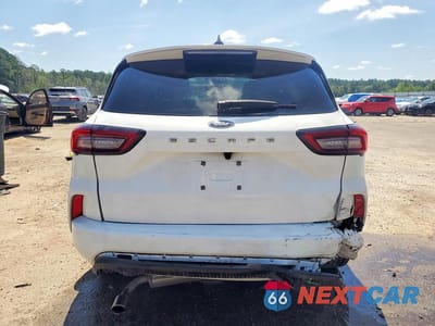 Zdjęcie 6 z 13 samochodu: 2023 FORD ESCAPE ST LINE VIN:1FMCU0MN9PUA25677 - miniatura