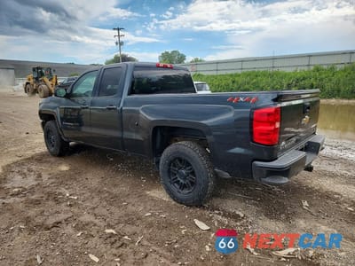 Drugie zdjęcie samochodu z przodu: 2019 CHEVROLET SILVERADO LD K1500 BASE VIN:2GCVKNEC7K1182108 - miniatura