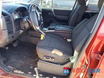 Zdjęcie 7 z 12 samochodu: 2014 NISSAN TITAN SV VIN:1N6AA0EC1EN511826 - miniatura