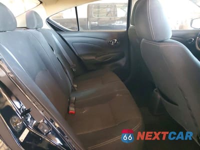 Zdjęcie 10 z 12 samochodu: 2017 NISSAN VERSA 1.6 S VIN:3N1CN7AP5HL803150 - miniatura