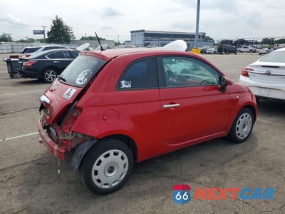 Trzecie zdjęcie samochodu z tyłu: 2012 FIAT 500 POP VIN:3C3CFFARXCT381721 - miniatura