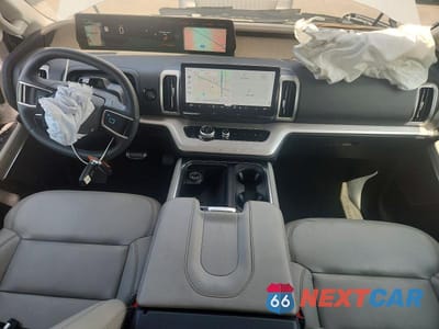 Zdjęcie 8 z 14 samochodu: 2025 FORD EXPEDITION ACTIVE VIN:1FMJU1J89SEA39190 - miniatura