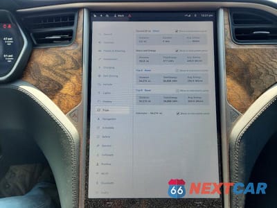 Zdjęcie 9 z 13 samochodu: 2020 TESLA MODEL S VIN:5YJSA1E2XLF354796 - miniatura