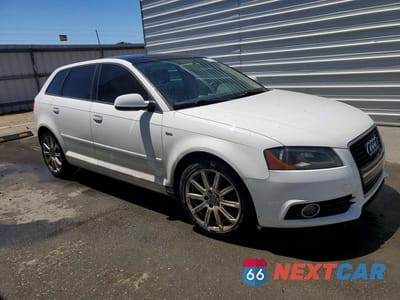 Czwarte zdjęcie samochodu z boku: 2013 AUDI A3 PREMIUM PLUS VIN:WAUKJAFM2DA022343 - miniatura