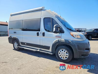 Czwarte zdjęcie samochodu z boku: 2023 RAM PROMASTER VIN:3C6LRVBG7ME582578 - miniatura