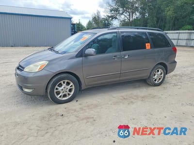 2004 TOYOTA SIENNA XLE 7 PASSENGER 5TDBA22C14S017742 - główne zdjęcie licytacji z USA - miniatura