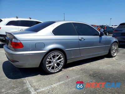 Trzecie zdjęcie samochodu z tyłu: 2004 BMW 325 CI VIN:WBABD33454PL04660 - miniatura