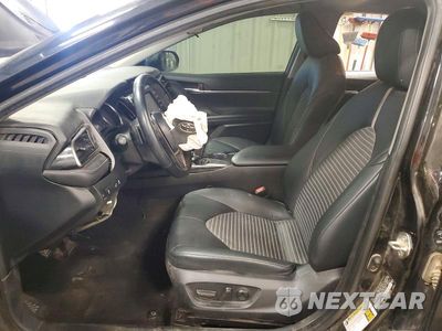Zdjęcie 7 z 13 samochodu: 2019 TOYOTA CAMRY SE VIN:4T1B11HK6KU250223 - miniatura