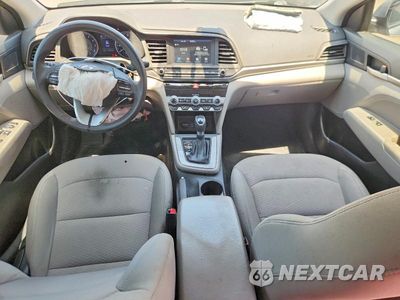 Zdjęcie 8 z 12 samochodu: 2020 HYUNDAI ELANTRA SEL VIN:5NPD84LF2LH597726 - miniatura