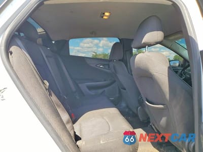 Zdjęcie 10 z 12 samochodu: 2020 CHEVROLET MALIBU VIN:1G1ZD5ST2LF038503 - miniatura