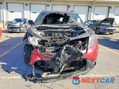 Piąte zdjęcie samochodu w środku: 2014 FORD EXPLORER XLT VIN:1FM5K8D84EGC45358 - miniatura