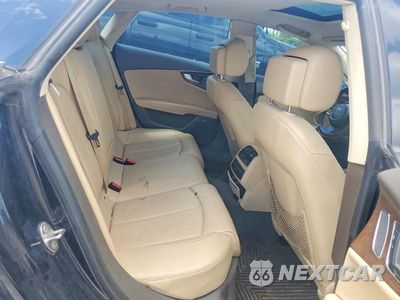 Zdjęcie 10 z 12 samochodu: 2014 AUDI A7 VIN:WAUWGAFC2EN077005 - miniatura