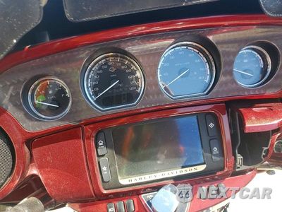 Zdjęcie 7 z 8 samochodu: 2014 HARLEY-DAVIDSON FLHTKSE CVO LIMITED VIN:1HD1TEN12EB952731 - miniatura