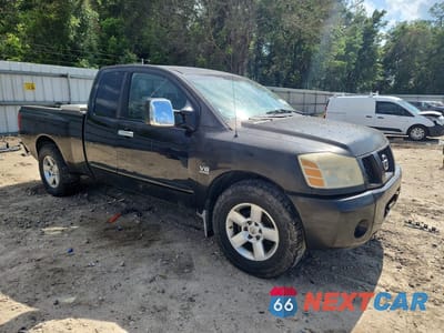Czwarte zdjęcie samochodu z boku: 2004 NISSAN TITAN XE VIN:1N6AA06A44N573104 - miniatura