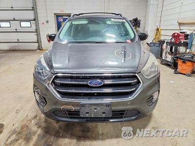 Piąte zdjęcie samochodu w środku: 2018 FORD ESCAPE SE VIN:1FMCU9GD6JUD59406 - miniatura