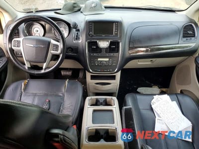 Zdjęcie 8 z 13 samochodu: 2014 CHRYSLER TOWN & COUNTRY TOURING L VIN:2C4RC1CG7ER364068 - miniatura