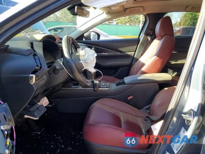 Zdjęcie 7 z 12 samochodu: 2024 MAZDA CX-30 4D SUV S CARBON EDITION VIN:3MVDMBCM5RM682687 - miniatura