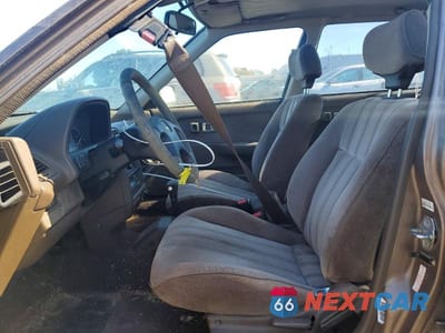 Zdjęcie 7 z 12 samochodu: 1990 HONDA CIVIC LX VIN:1HGED3657LL026629 - miniatura