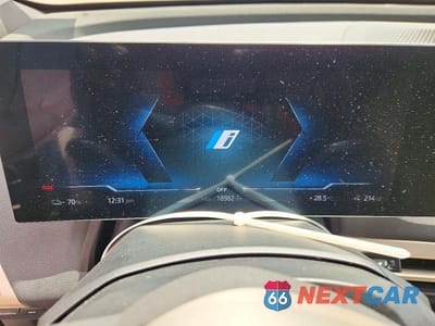 Zdjęcie 9 z 12 samochodu: 2025 BMW IX XDRIVE50 VIN:WB523CF05SCT45837 - miniatura