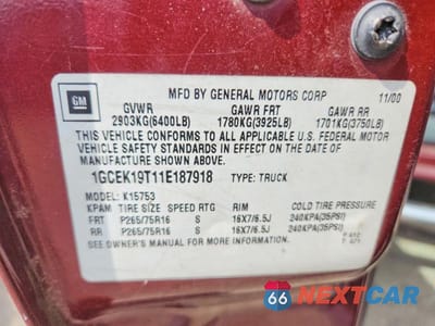Zdjęcie 12 z 12 samochodu: 2001 CHEVROLET SILVERADO K1500 VIN:1GCEK19T11E187918 - miniatura