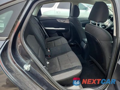 Zdjęcie 10 z 13 samochodu: 2022 KIA FORTE LXS VIN:3KPF24AD8NE427700 - miniatura