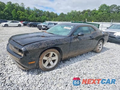 2013 DODGE CHALLENGER SXT 2C3CDYAG6DH729279 - główne zdjęcie licytacji z USA - miniatura