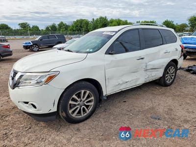 2015 NISSAN PATHFINDER S 5N1AR2MM1FC710773 - główne zdjęcie licytacji z USA - miniatura