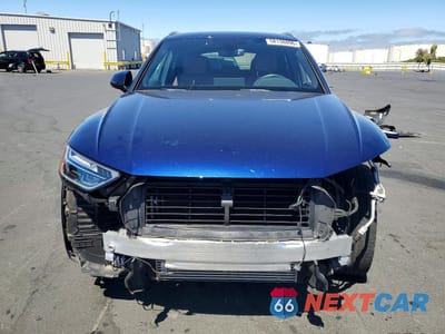 Piąte zdjęcie samochodu w środku: 2023 AUDI Q5 VIN:WA1EAAFY3P2103928 - miniatura