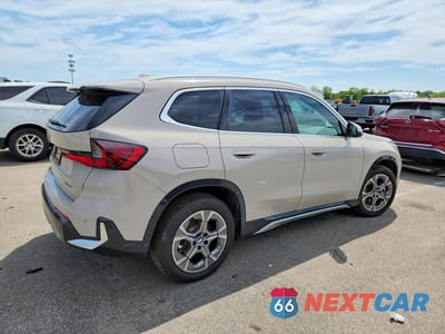 Trzecie zdjęcie samochodu z tyłu: 2026 BMW X1 XDRIVE28I VIN:WBX73EF06T5413898 - miniatura