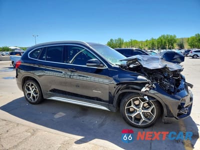 Czwarte zdjęcie samochodu z boku: 2018 BMW X1 XDRIVE28I VIN:WBXHT3C36J5K25189 - miniatura