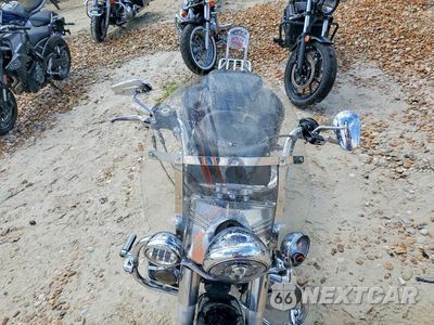 Piąte zdjęcie samochodu w środku: 2008 HARLEY DAVIDSON FLSTC VIN:1HD1BW5178Y077186 - miniatura