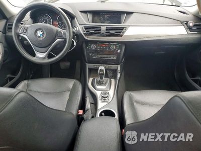 Zdjęcie 8 z 12 samochodu: 2014 BMW X1 XDRIVE28I VIN:WBAVL1C53EVY11437 - miniatura