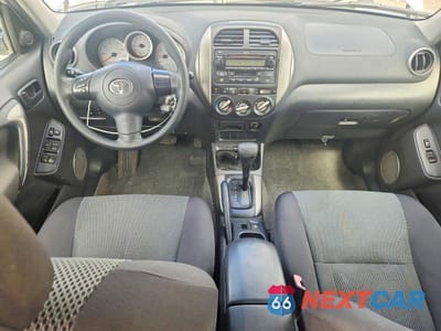 Zdjęcie 8 z 13 samochodu: 2004 TOYOTA RAV4 BASE VIN:JTEGD20V340017869 - miniatura