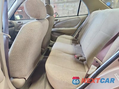Zdjęcie 10 z 12 samochodu: 2001 TOYOTA COROLLA LE VIN:1NXBR12E61Z558048 - miniatura