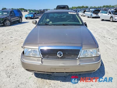 Piąte zdjęcie samochodu w środku: 2004 MERCURY GRAND MARQUIS LS VIN:2MEHM75W64X630415 - miniatura