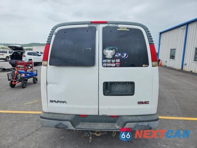 Zdjęcie 6 z 13 samochodu: 1998 GMC SAVANA G3500 VIN:1GJHG39R3W1090550 - miniatura