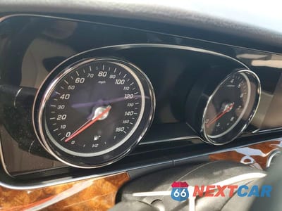 Zdjęcie 9 z 12 samochodu: 2017 MERCEDES-BENZ E 300 4MATIC VIN:WDDZF4KB8HA015031 - miniatura