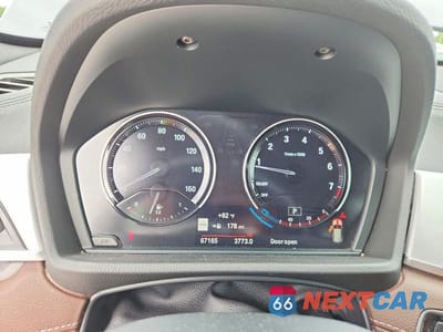 Zdjęcie 9 z 12 samochodu: 2021 BMW X1 SDRIVE28I VIN:WBXJG7C00M5S30525 - miniatura