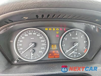 Zdjęcie 9 z 14 samochodu: 2011 BMW X5 XDRIVE35I VIN:5UXZV4C58BL405546 - miniatura