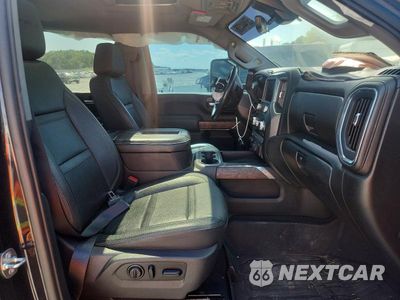 Piąte zdjęcie samochodu w środku: 2020 GMC SIERRA K2500 DENALI VIN:1GT49REY7LF299613 - miniatura